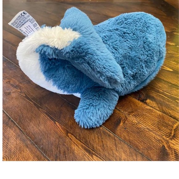 Jellycat 14" Wilbur Whale RETIRED PLUSHIE - Picture 2 of 3